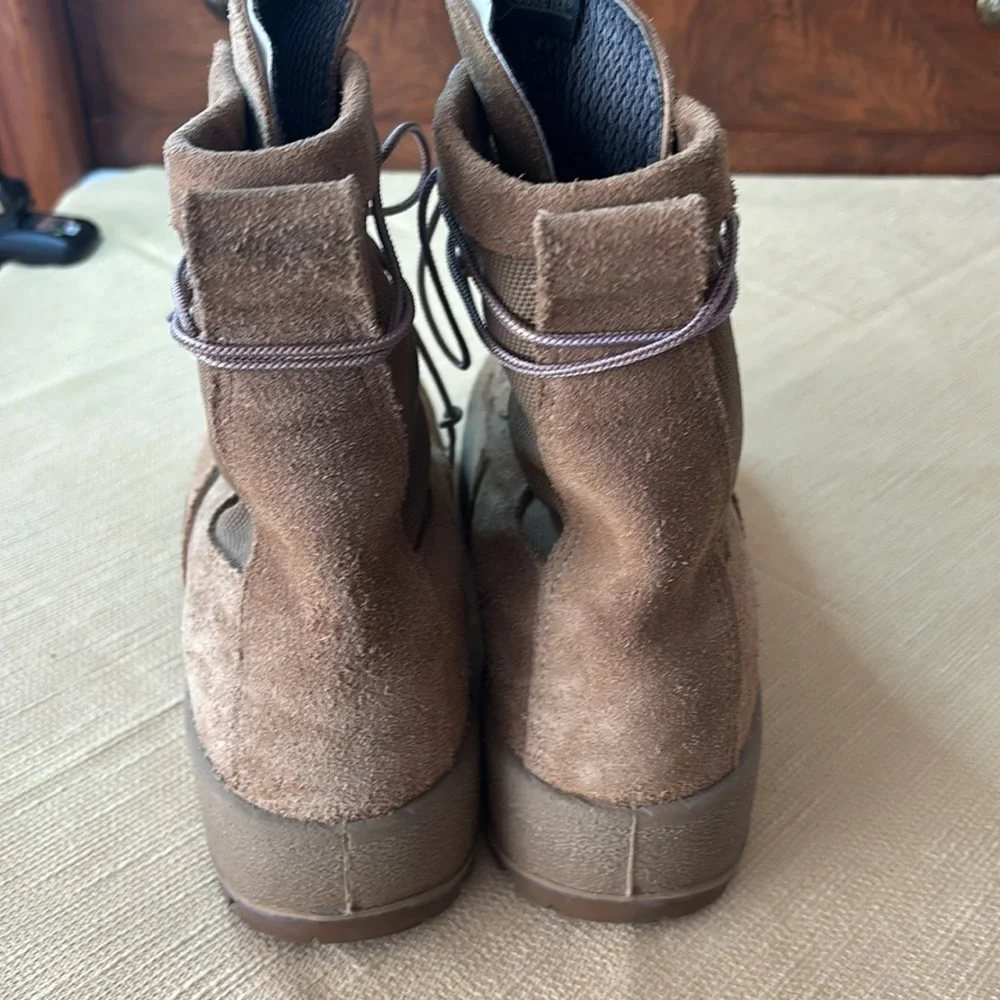 McRae Army Combat Boot, Goretex Boots Coyote/Desert Men’s Size 7.5N